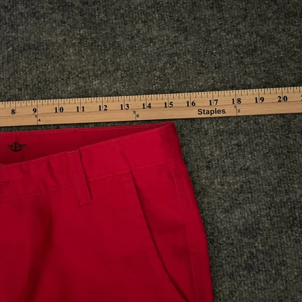 Dockers Chino Pants Men's 31x30 Red Wisconsin Badgers Golf Pants Chinos - Picture 6 of 12